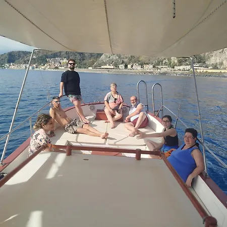 Dolphins Tour Trinacria Escursioni Botel *